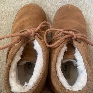 chestnut ugg slippers